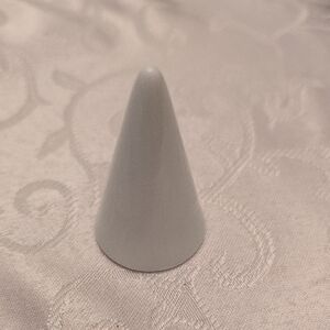 Muji Like New - Elegant Gray Cone Ring Holder
